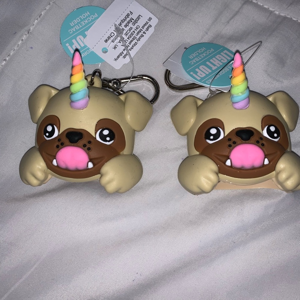 New! 2 Bath & Body Works hand sanitizer holder